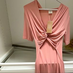 BOOB maternity / nursing dress size xs.